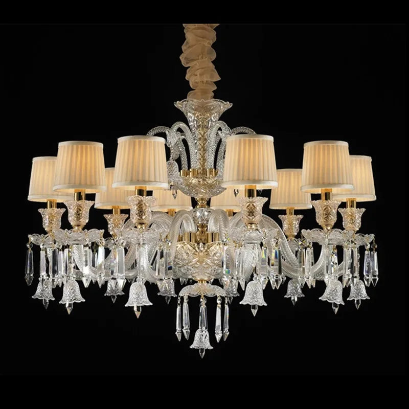 LA COURONNE — Accessible Elegance