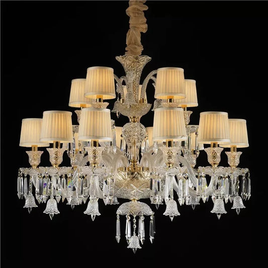 LA COURONNE — Accessible Elegance